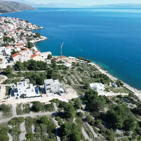 Vila Olive - Five Bedroom With Terrace And Swimming Pool